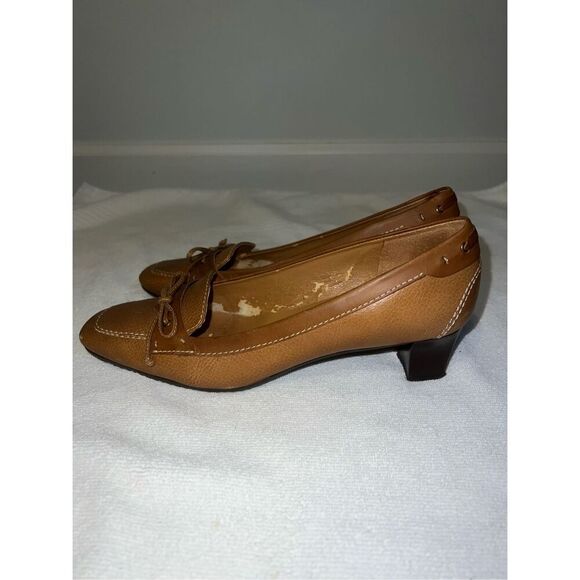 Women’s Vintage Bow Brown/Caramel Loafer Kitten Heel 7.5 - Picture 3 of 7
